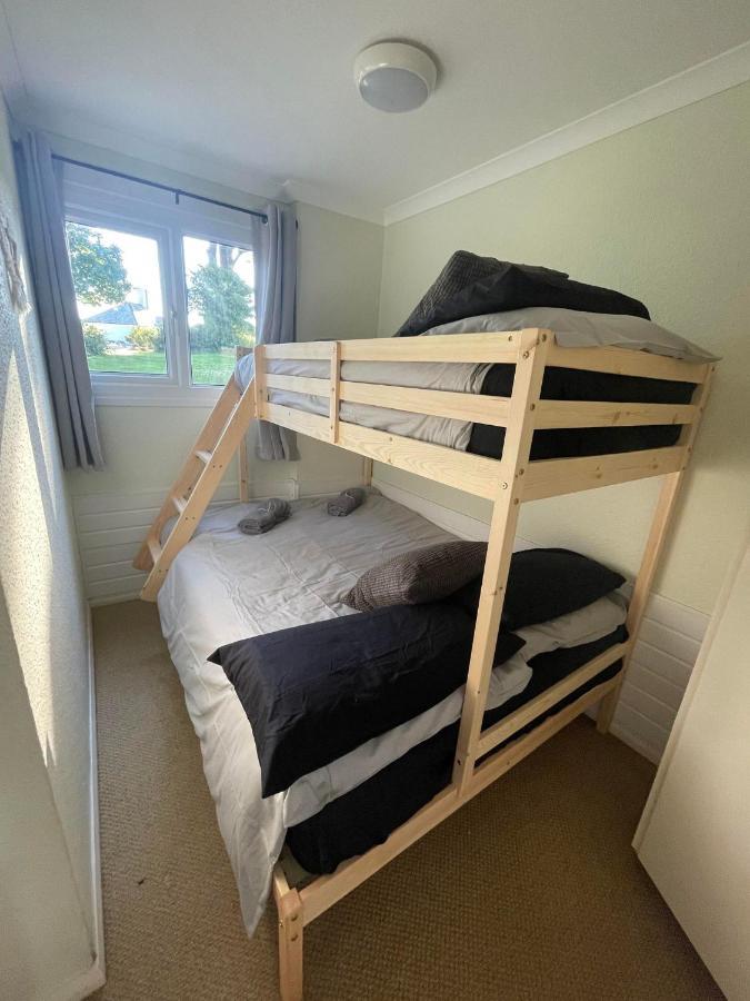 2 Bedroom Holiday Chalet Near Bude Kilkhampton Exterior foto